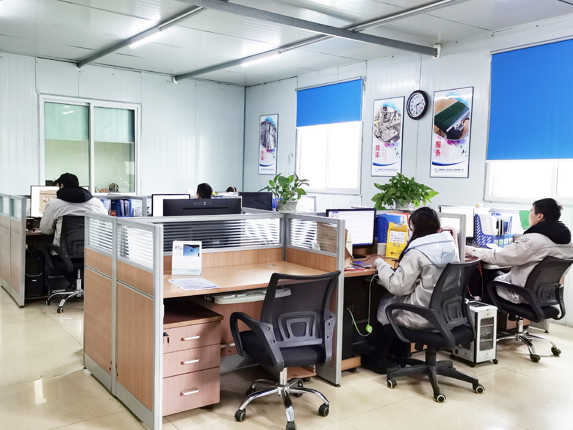 办公室2.jpg