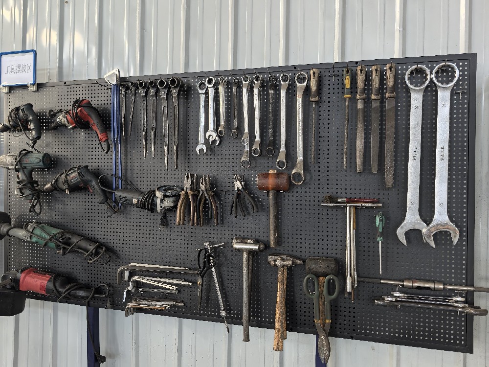 工具区.jpg